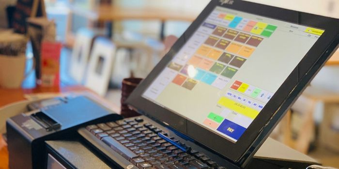 8 Fitur Utama Aplikasi Kasir untuk Salon & Klinik Kecantikan