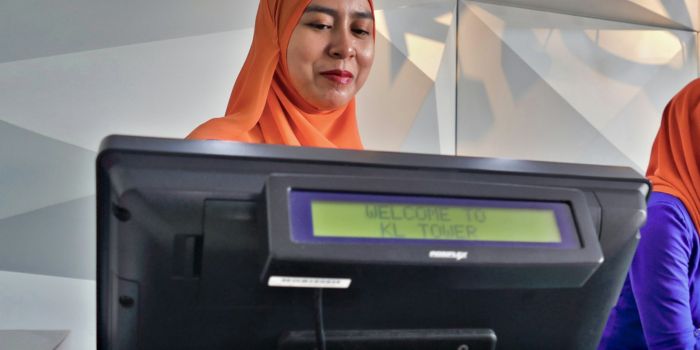 Jenis-Jenis Mesin Kasir dan Tips Memilih yang Sesuai Bisnis